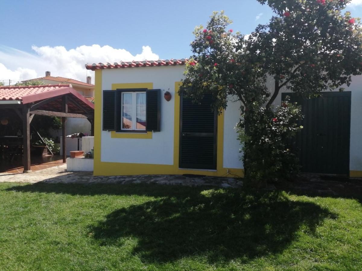 Casas Da Lagoa - 4 Casas De Ferias Independentes Santo Isidoro Bagian luar foto